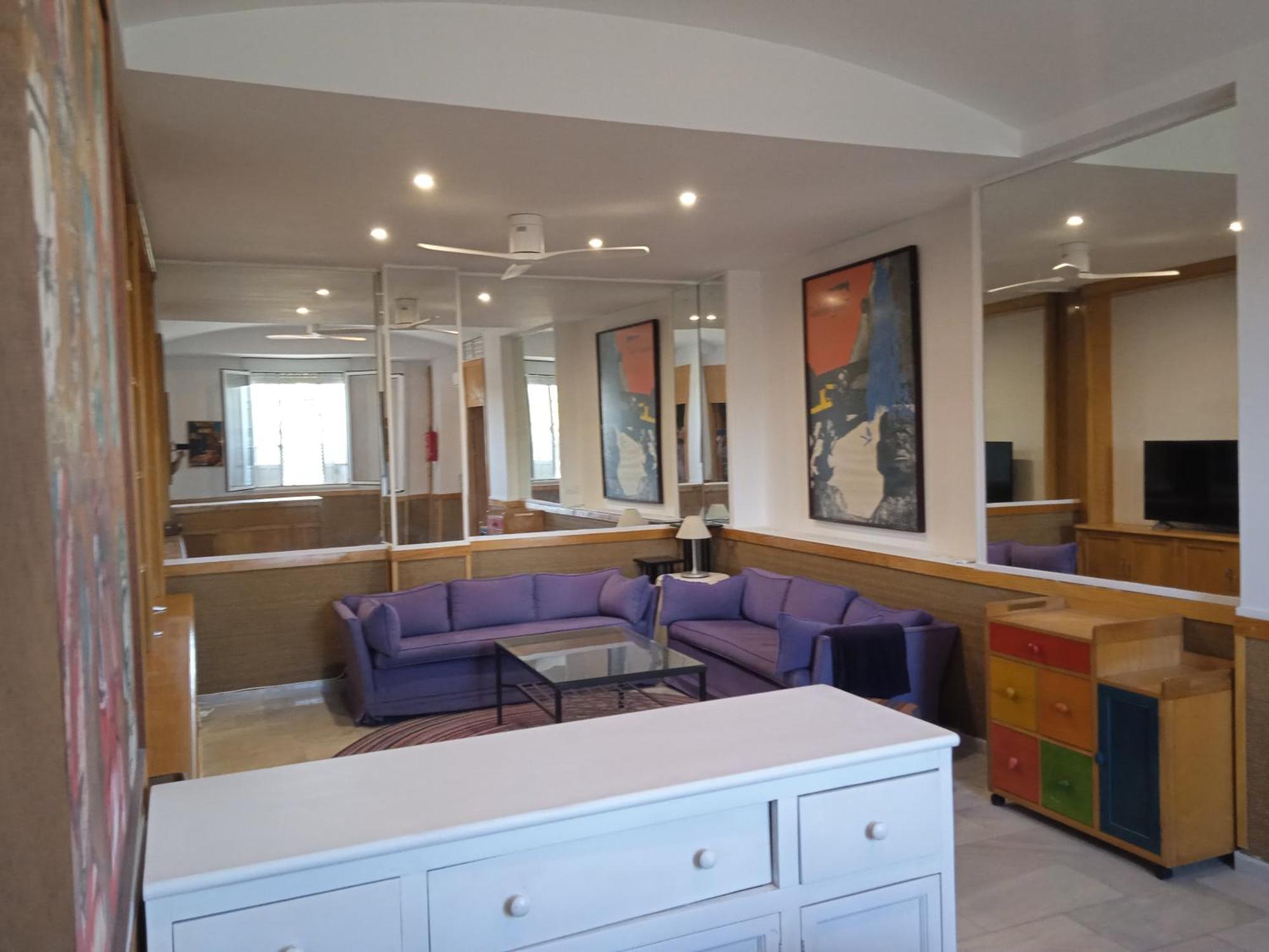 Boho Chic River Side Apartment Севилья Экстерьер фото